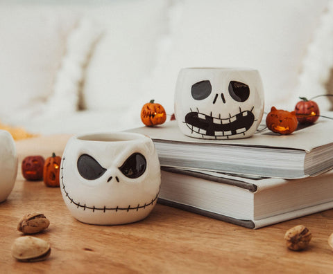 Ideales para brindis temáticos y decoraciones de mesa de Halloween.