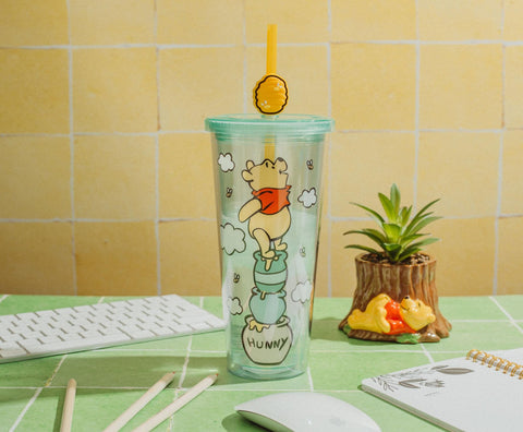 Regalo ideal para fans de Pooh con diseño nostálgico.