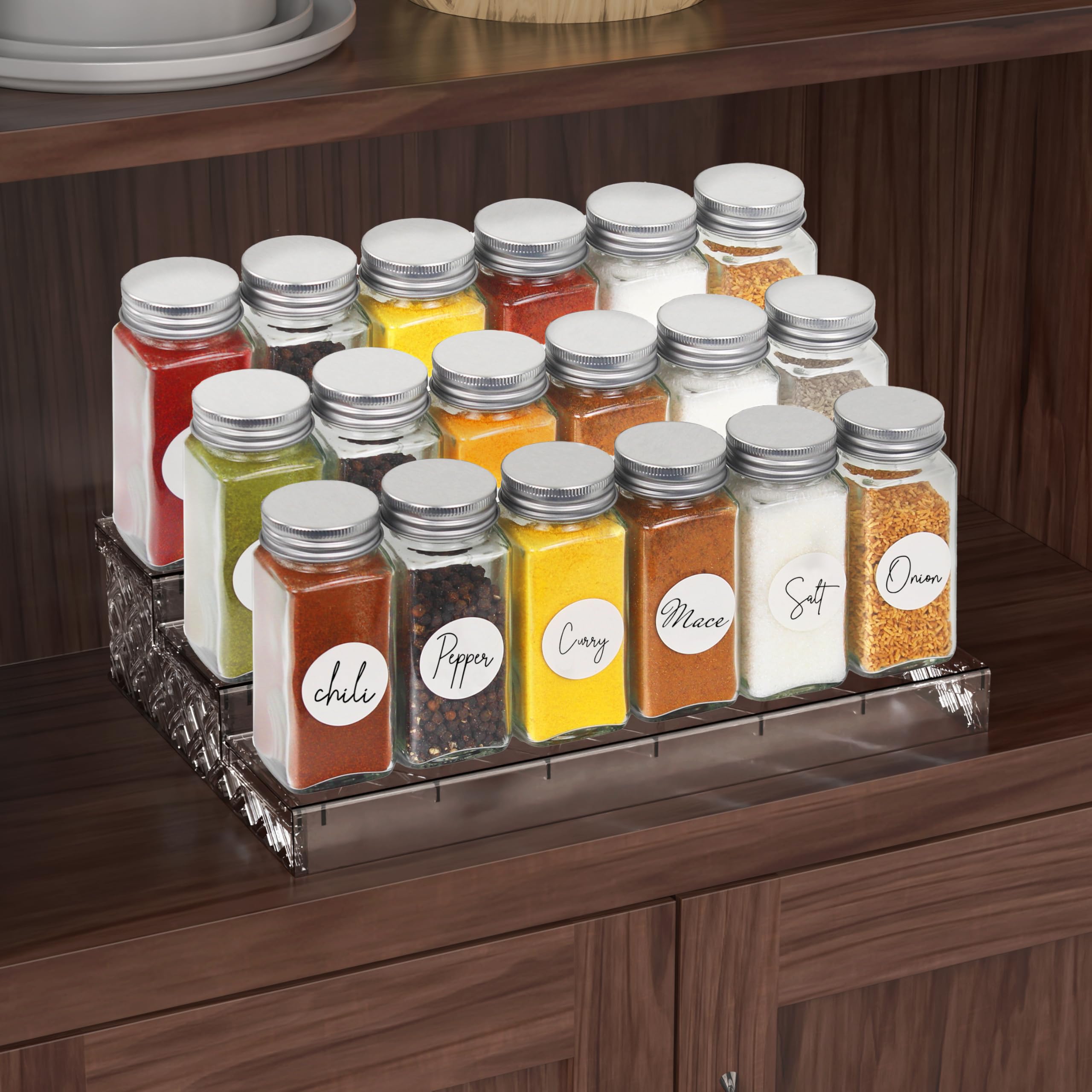 Almacenamiento de condimentos con Simple Houseware para despensa ordenada.