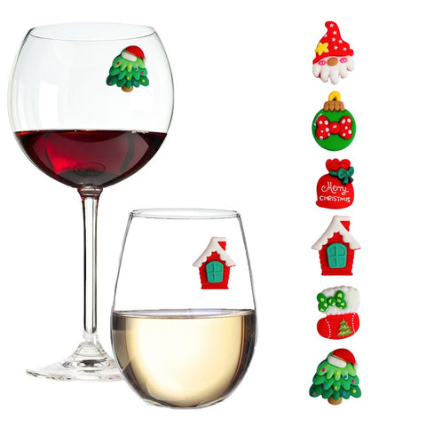 Simply Charmed gnomos navideños en imán para vaso de vino, festivo y práctico.