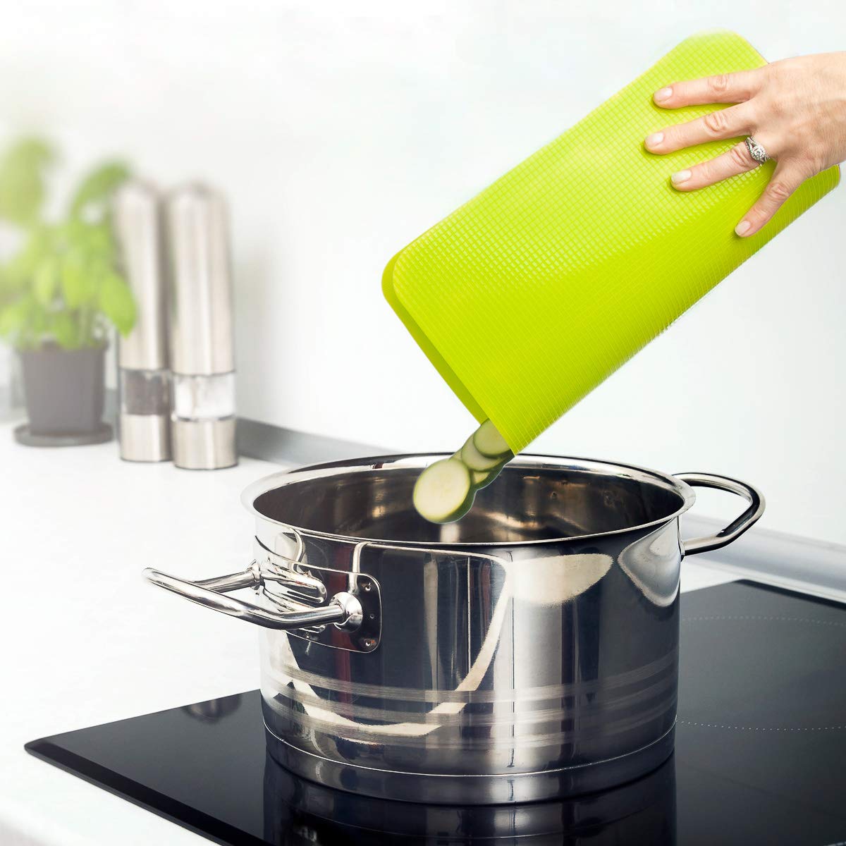 Simply Genius: tablas aptas para lavavajillas permiten limpieza rápida y cómoda