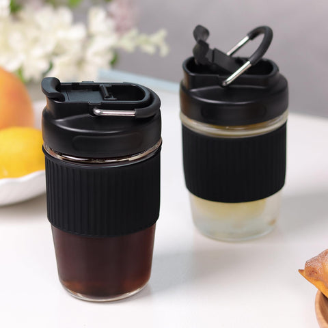 Capacidad de 473 ml, aproximadamente 16oz, para tus bebidas.