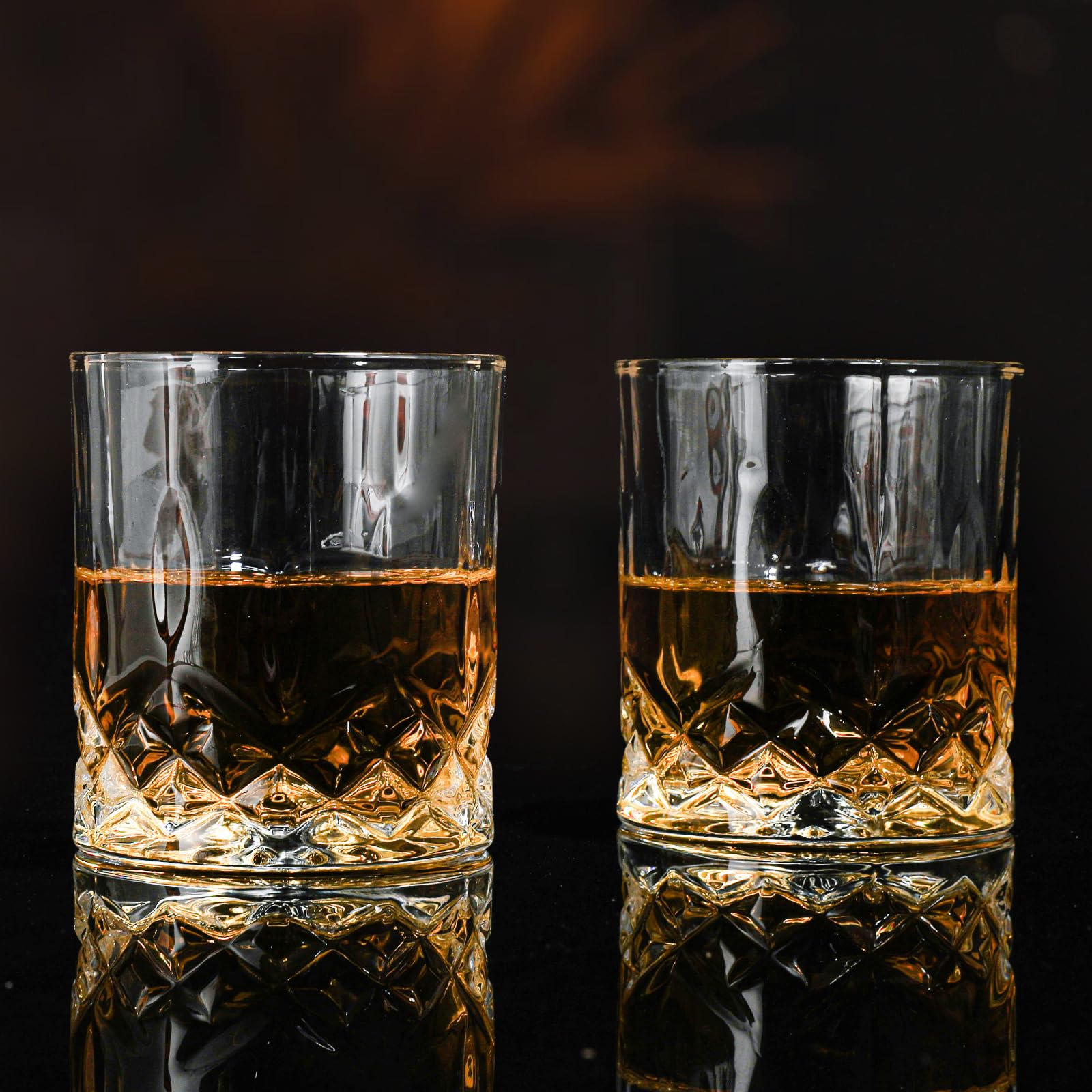 Uso versátil SIYOUKI para bourbon, scotch o cognac en casa.