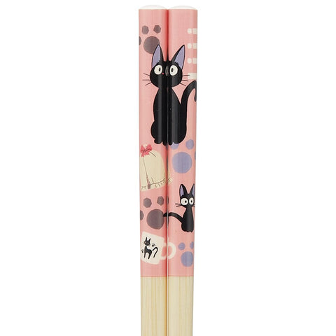 Skater ANT4 palillos de bambú Ghibli, en uso, experiencia cómoda para sushi y fideos