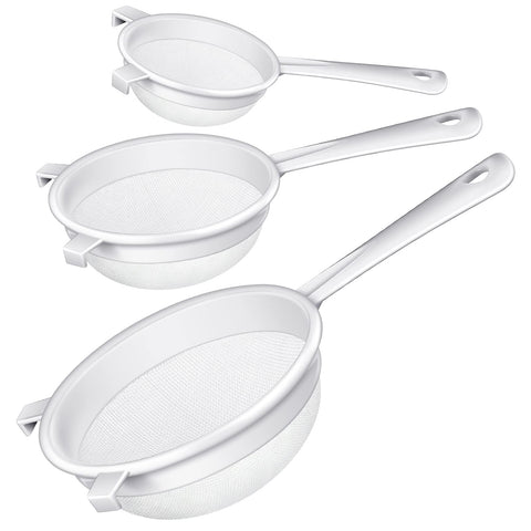 Colador Skyley de 5 pulgadas con asa, ideal para enjuagar ingredientes y escurrir líquidos.