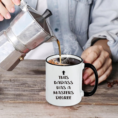 Taza Slugeren graduación tamano-11oz, tamaño versátil para cualquier bebida.