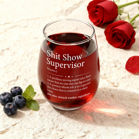 Texto divertido en vaso Slugeren para jefa, regalo ideal.