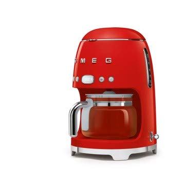 Cafetera Smeg 50's Retro en modo silencioso para un inicio más tranquilo.