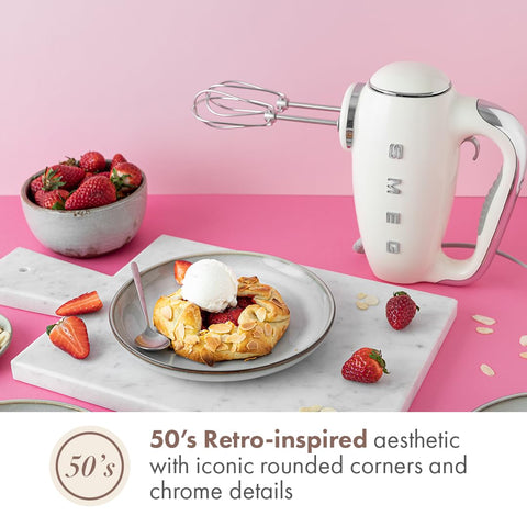 Smeg batidora de mano, pantalla luminosa, control preciso para recetas con tiempo y velocidad.