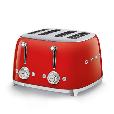 Tostadora SMEG 50's Rojo, frontal elegante para tostadas rápidas.