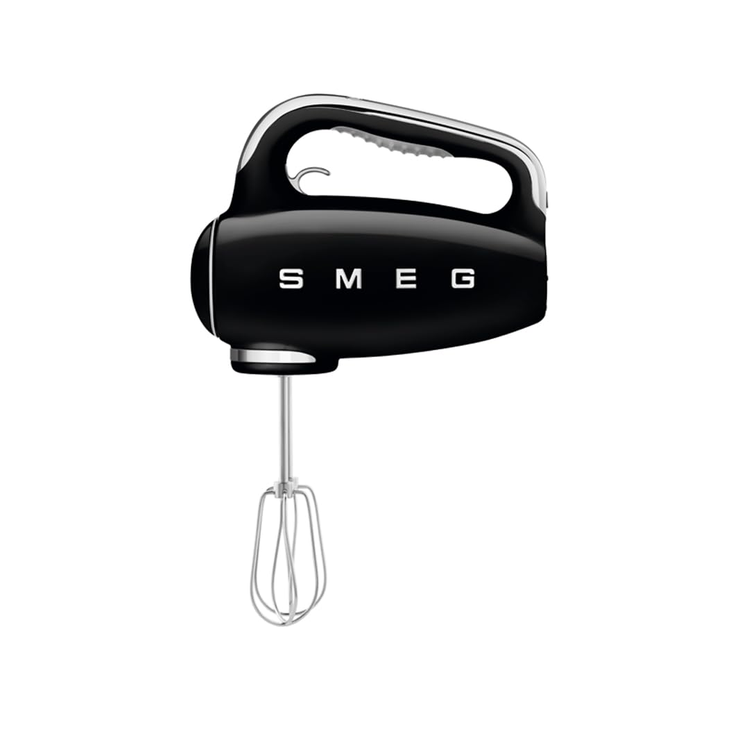 Batidora SMEG eléctrica estilo 50s negro con cuerpo de aluminio para hornear suave.