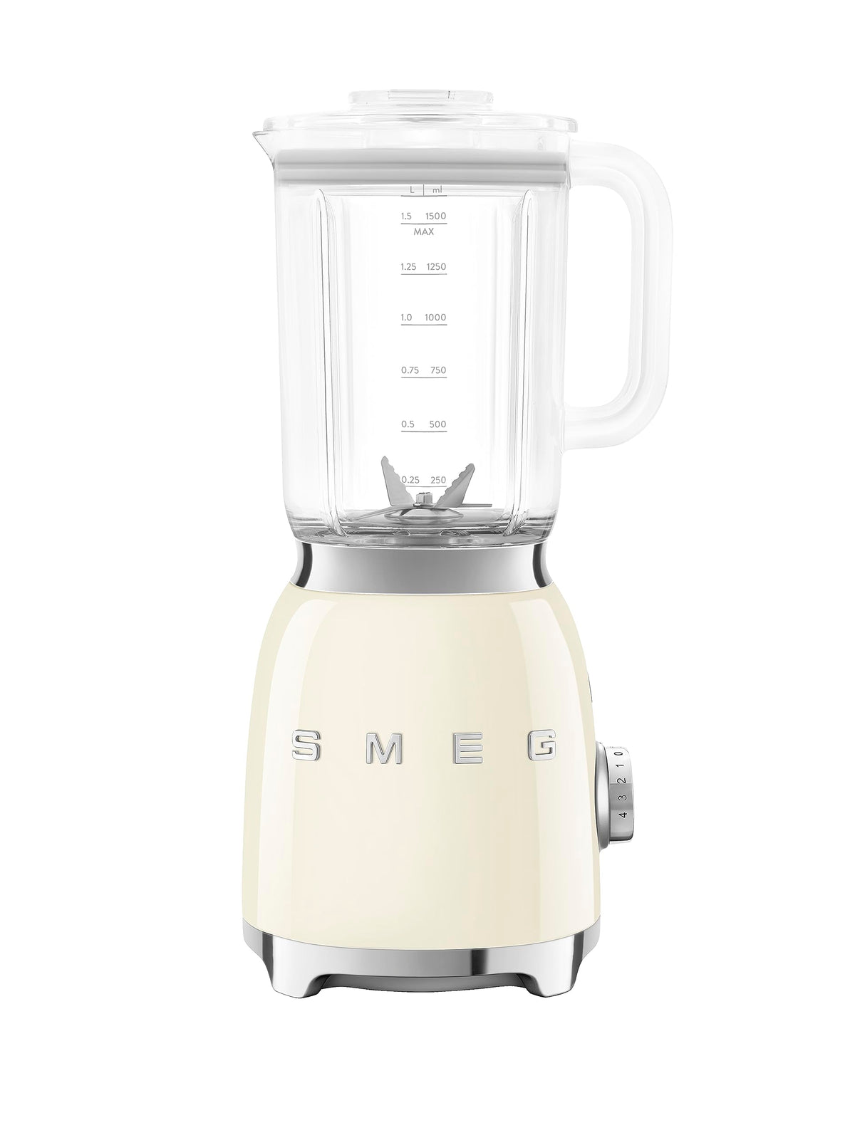 Smeg BLF03 con base retro 50s, estilo icónico para cocinas modernas.