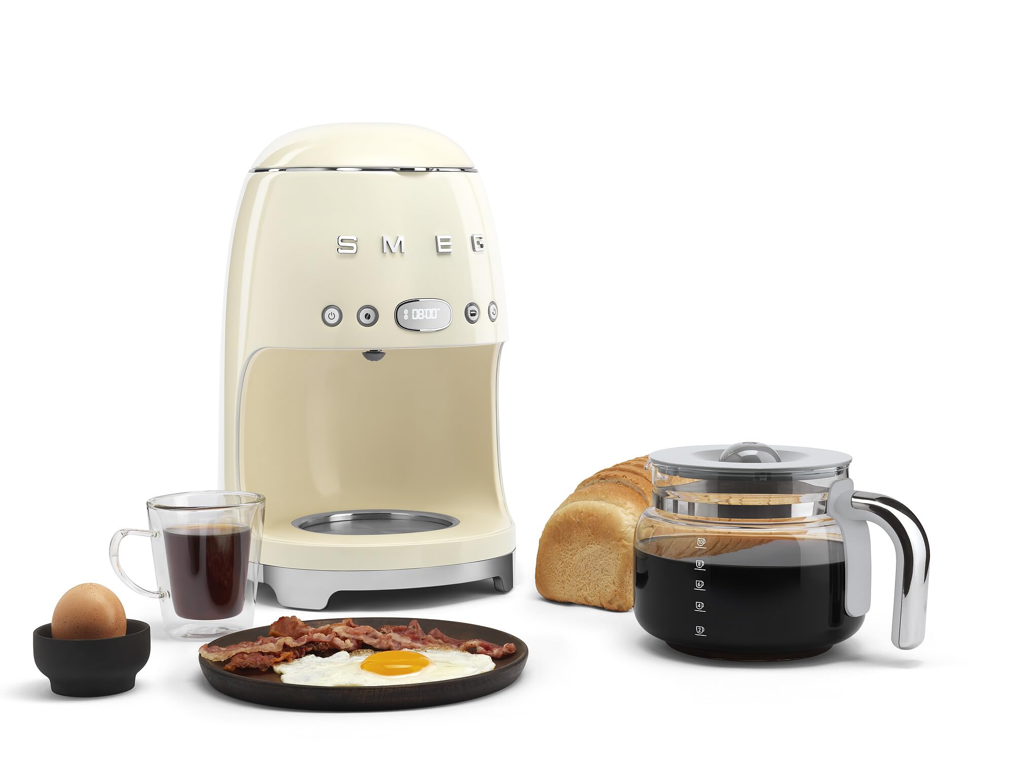 Smeg cafetera crema, tapa que se abre atrás, vertido fácil.