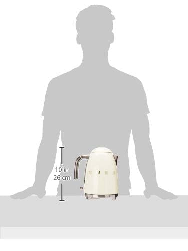 Hervidor SMEG crema, tapa suave detalle, verter con control y menos desbordes.