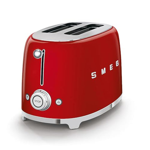 Rieles auto centrantes en la SMEG TSF01RDUS para dorado uniforme.