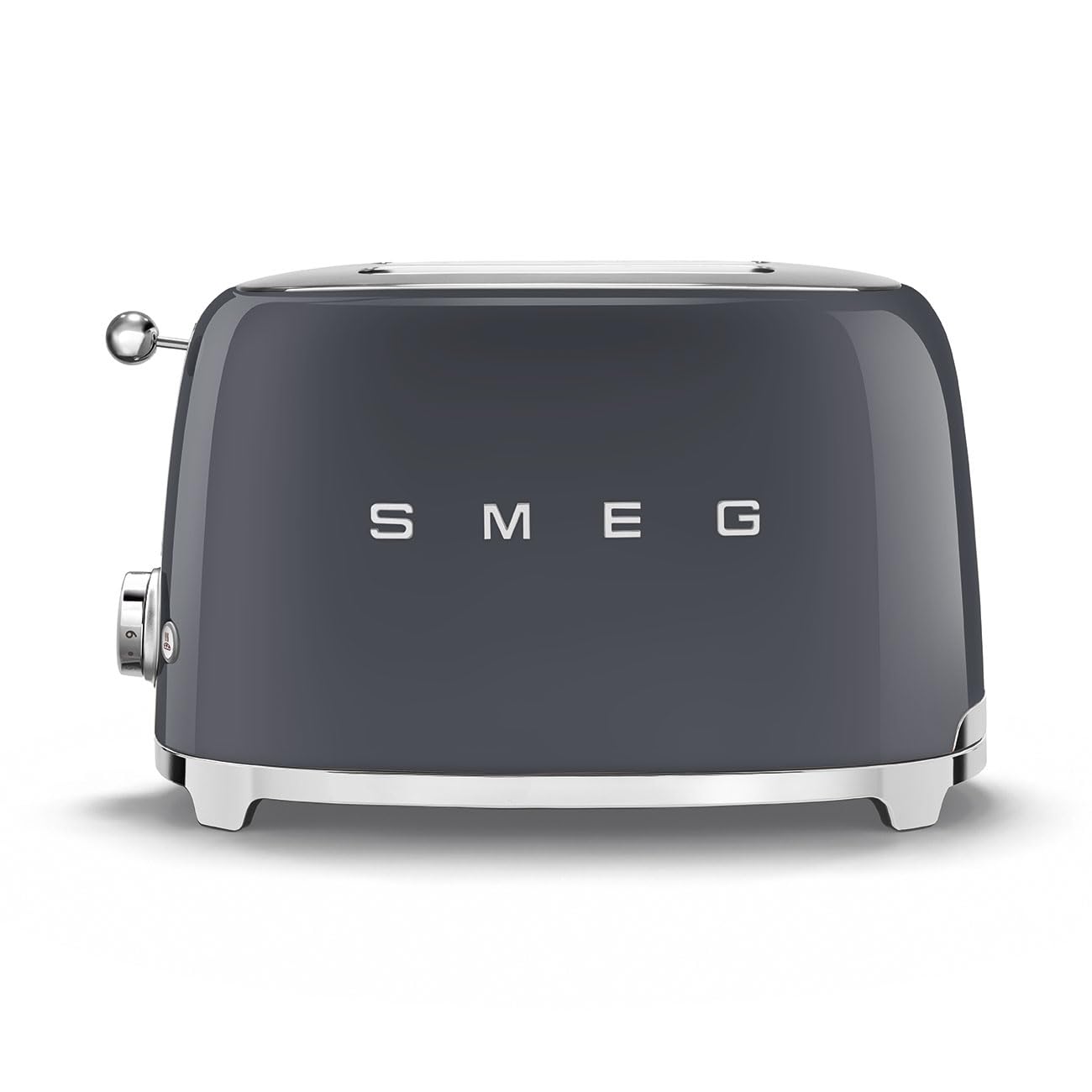 Smeg TSF01GRUS: dos ranuras extra grandes para pan artesanal y bollos.