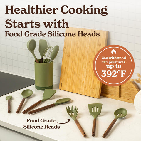 SMIRLY cuchara de cocina de silicona verde, versátil para mezclar y servir.