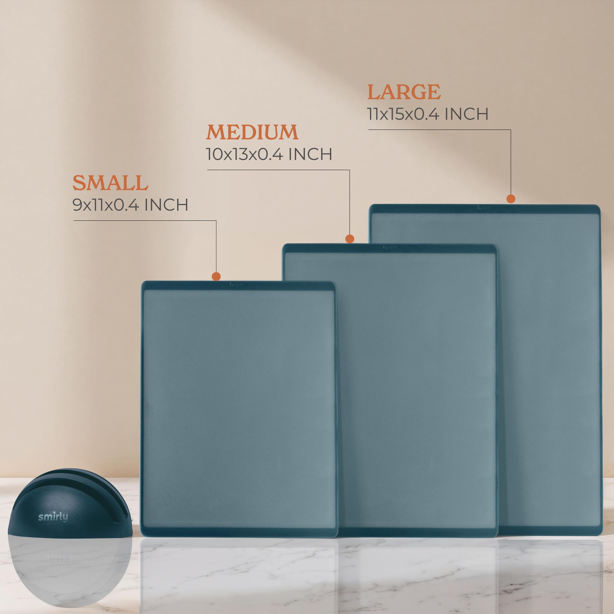 SMIRLY tabla de cortar mediana de plástico con borde ergonómico para mayor agarre.