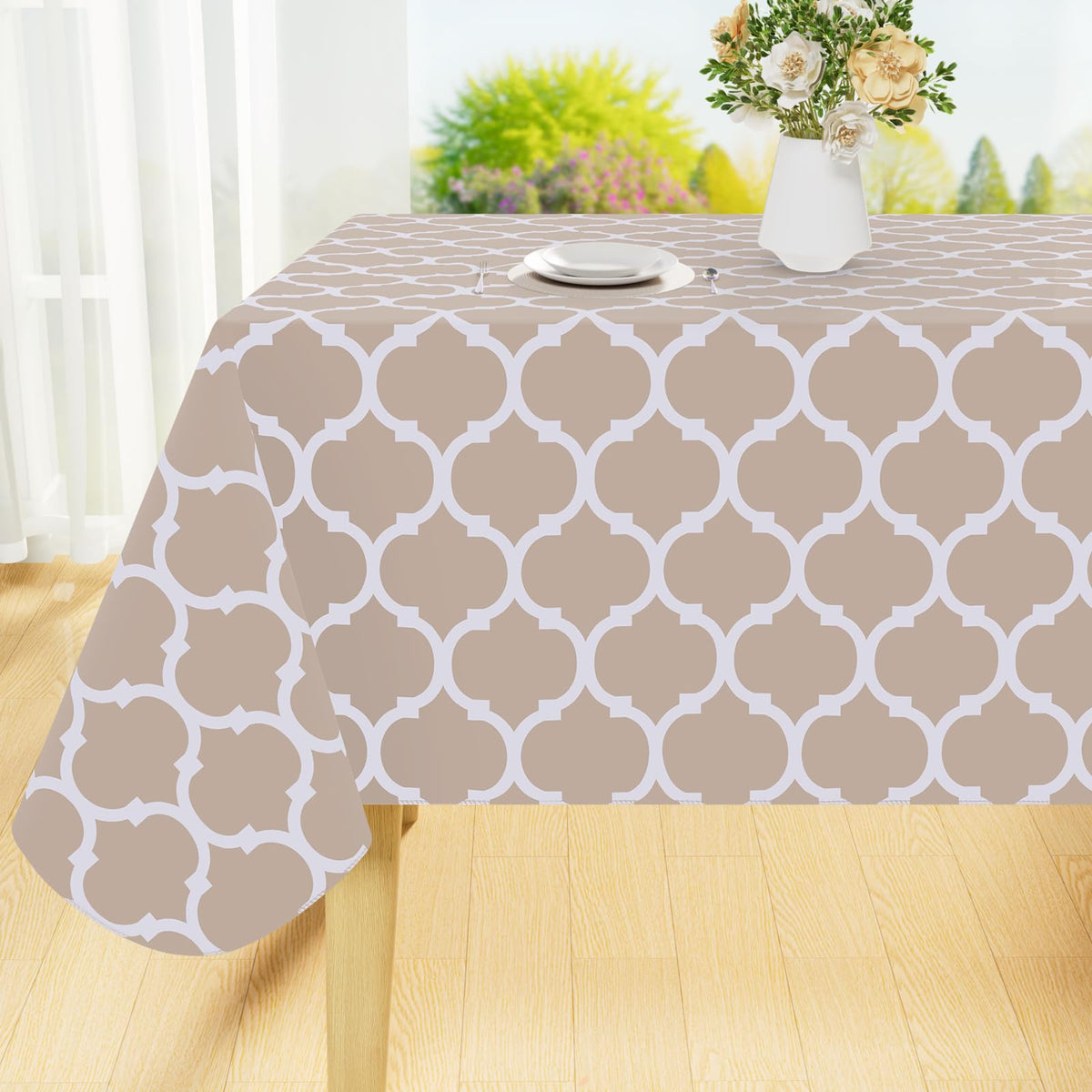 Mantel rectangular Smiry 52x70 en color caqui, protege la mesa y añade estilo.