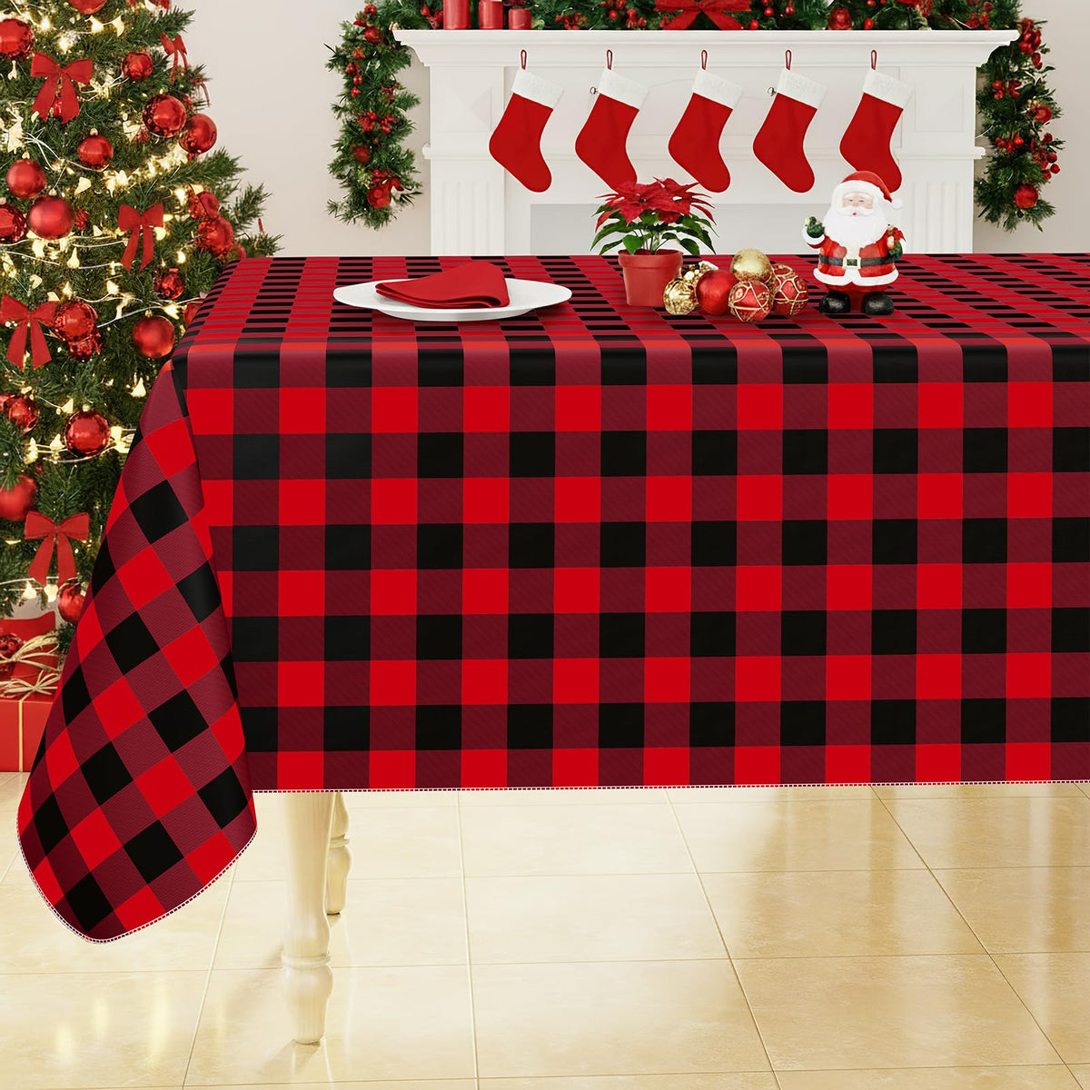 Mantel Smiry con cuadros rojos y negros, protege la mesa con estilo en interiores.
