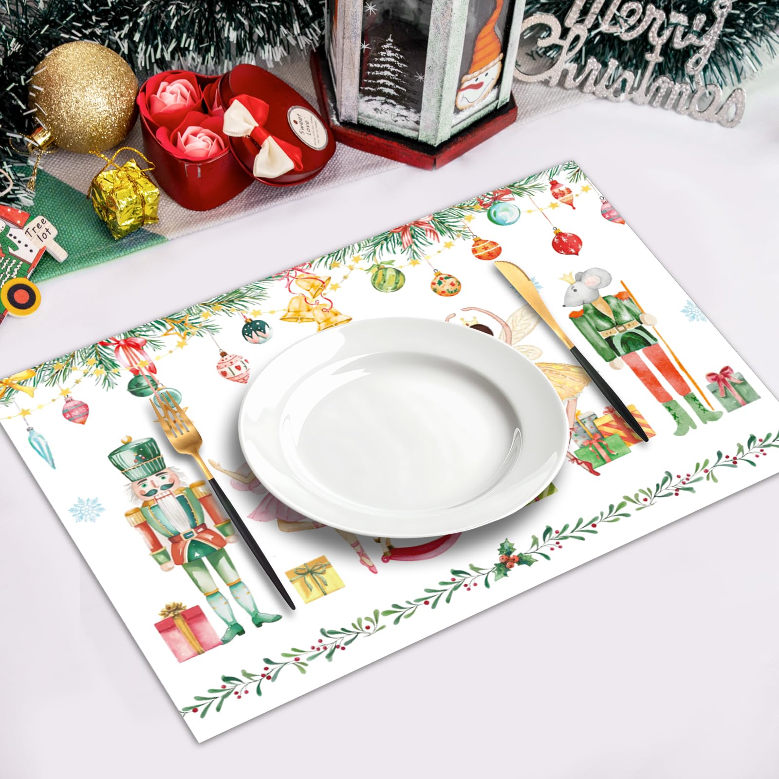 Manteles SMUAENSS con diseños en acuarela que añaden elegancia a la mesa.