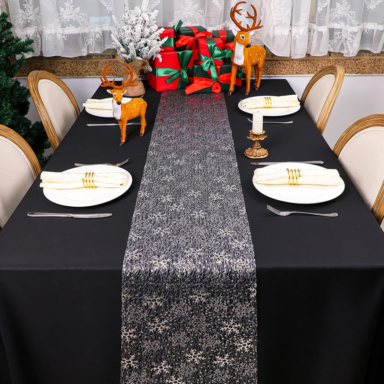 Snowkingdom brillo plateado crea ambiente festivo y elegante