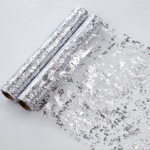 Snowkingdom corredor de mesa plateado con lentejuelas, ideal para bodas y eventos deslumbrantes.