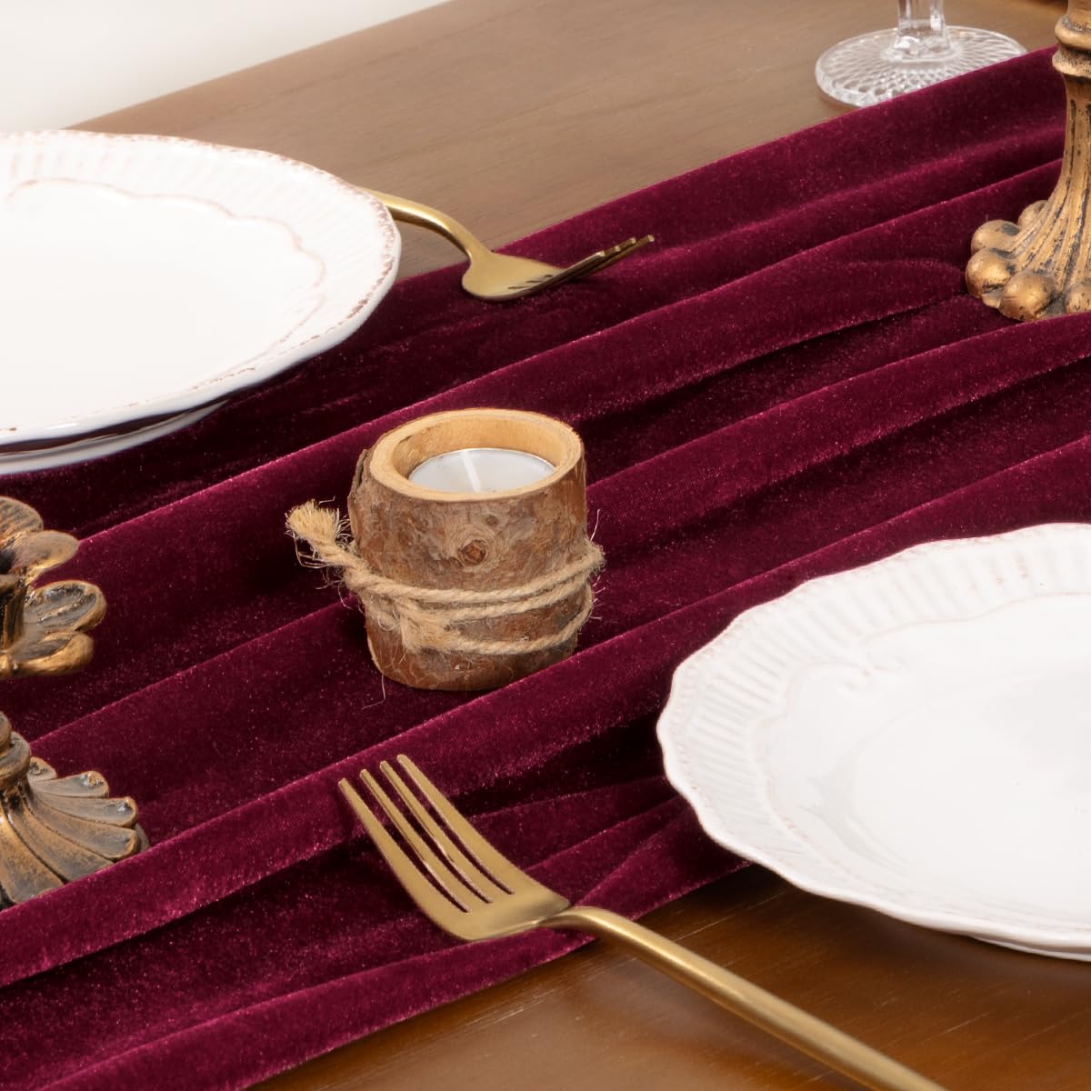 Socomi camino de mesa terciopelo burdeos: textura suave para bodas y eventos