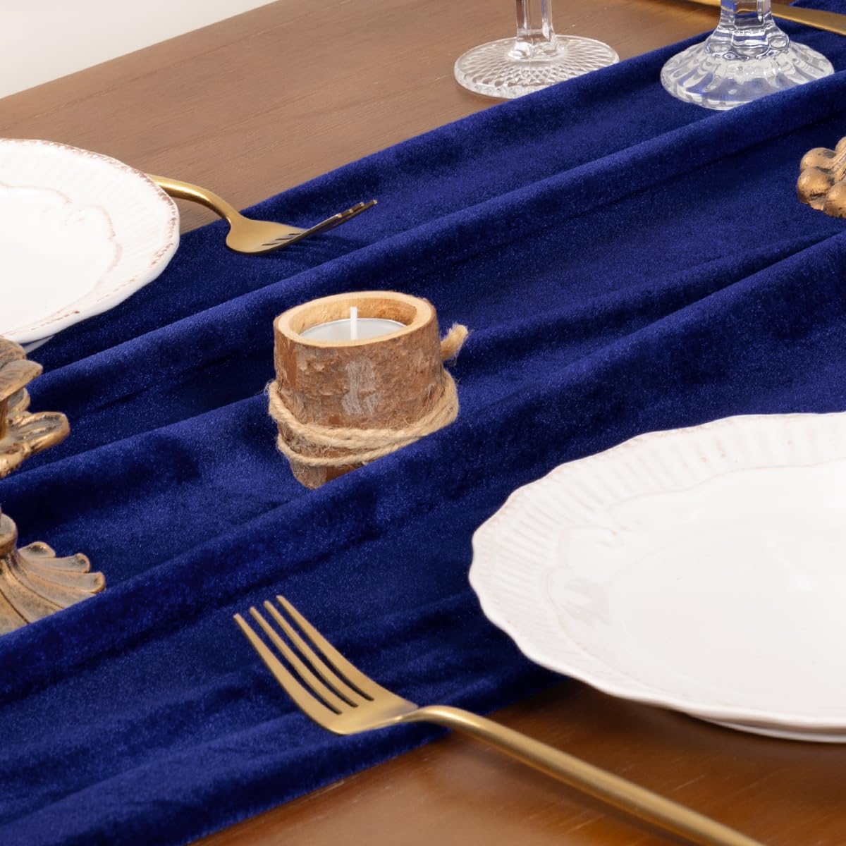 Socomi cinta de mesa azul real, perfecto para bodas y banquetes.