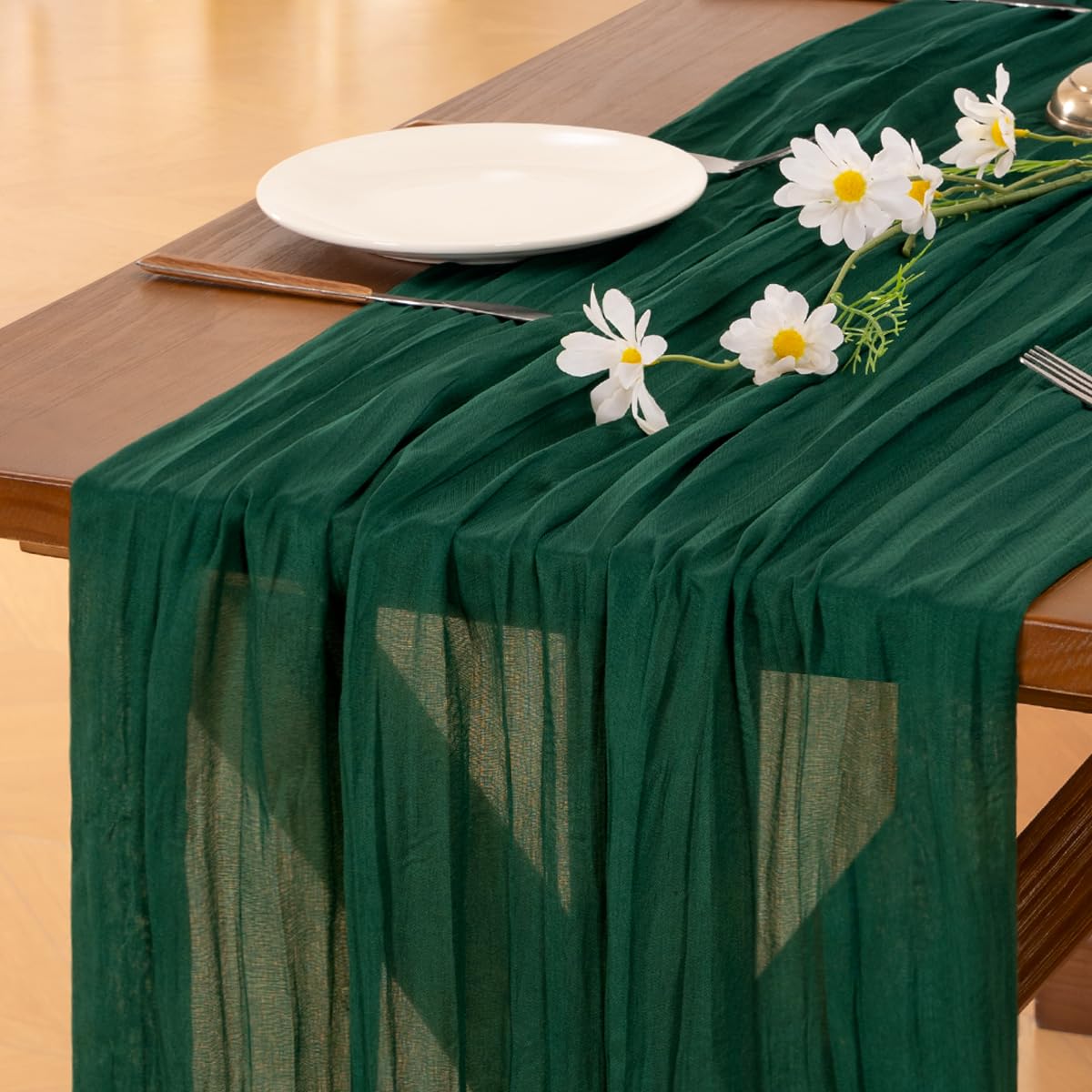 Socomi mantel gasa verde esmeralda, 120 pulgadas, ideal para mesas grandes en bodas y eventos.