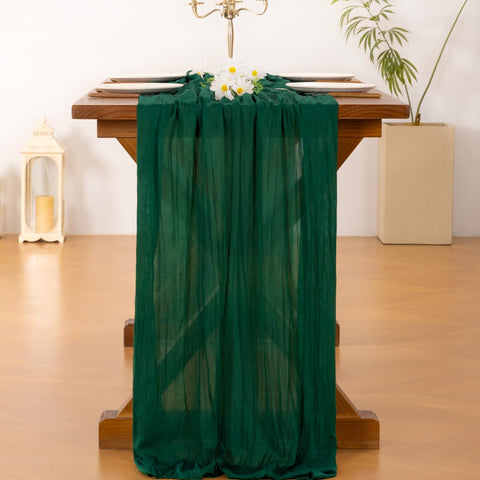 Socomi mantel gasa verde esmeralda, textura rústica que añade calidez a cualquier evento.