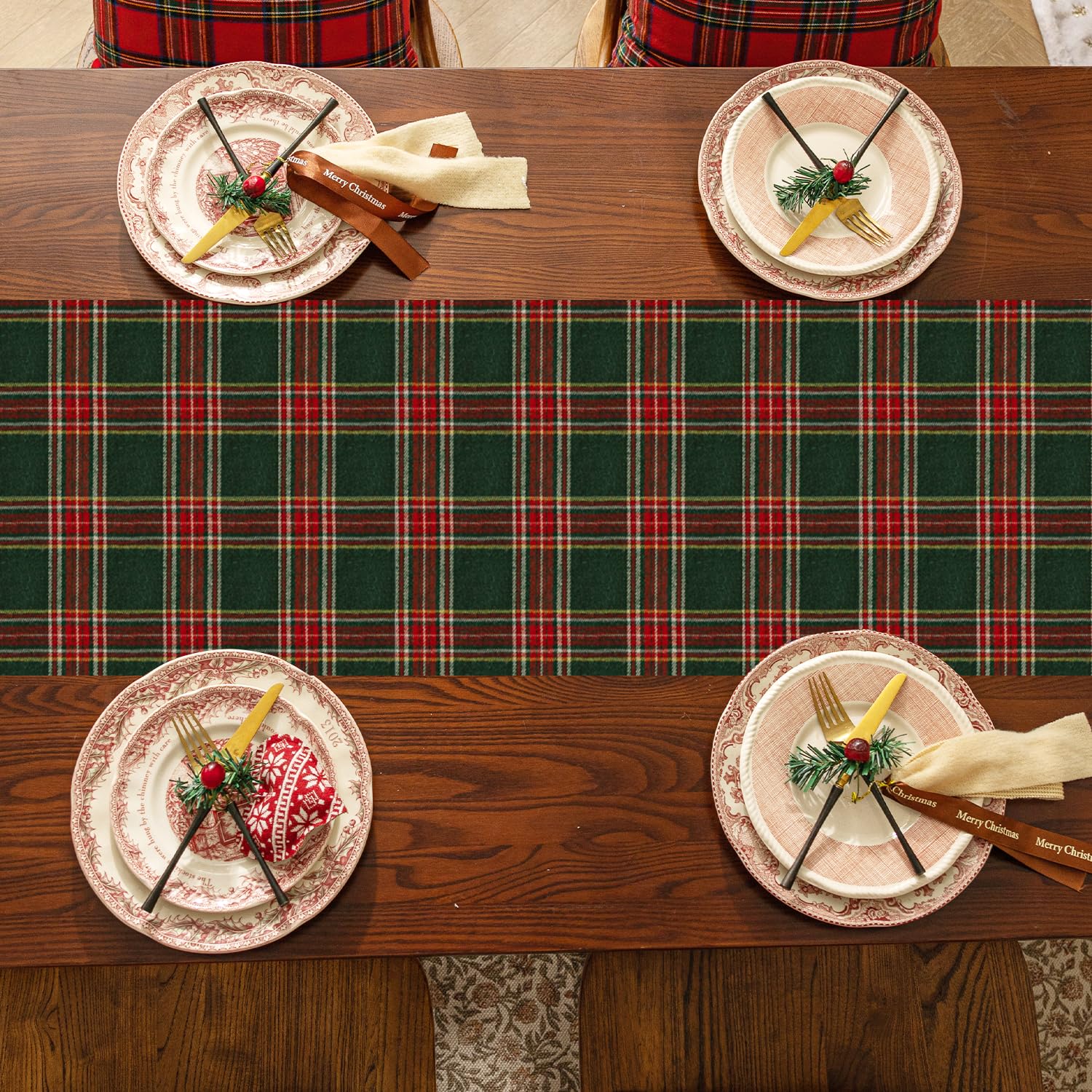 Softalker corredor de mesa navideño verde, con cuadros claros.