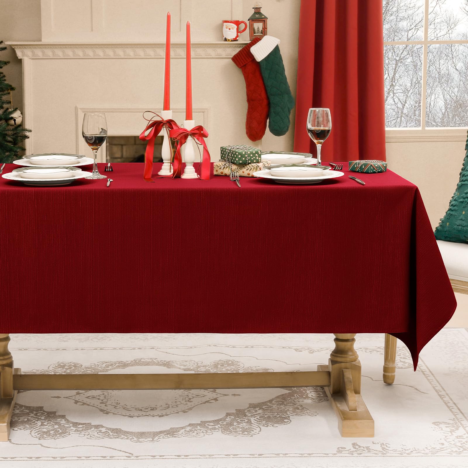 Perfecto para Navidad, realza la mesa con un toque festivo.