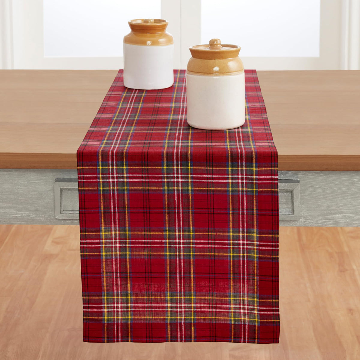 Solino Home corrido de mesa de lino puro rojo tartán, añade elegancia a la mesa.