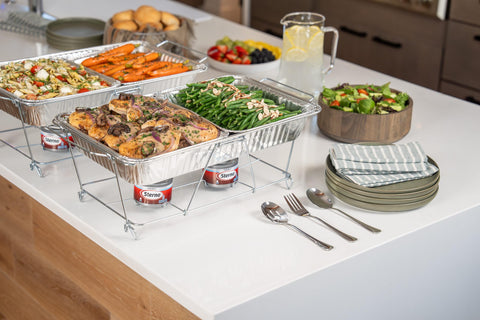 Soluciones para eventos: Sterno mantiene la comida caliente en cualquier ocasión.