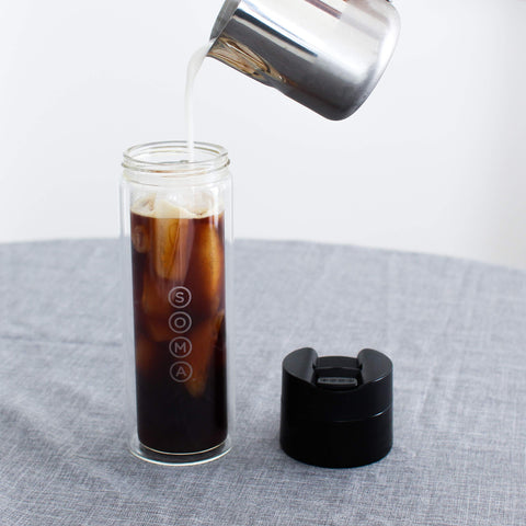 SOMA botella de 12oz para porciones adecuadas de café o té.