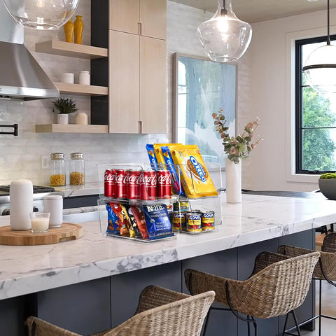 Sorbus uso versátil; espacios de cocina y baño bien organizados.
