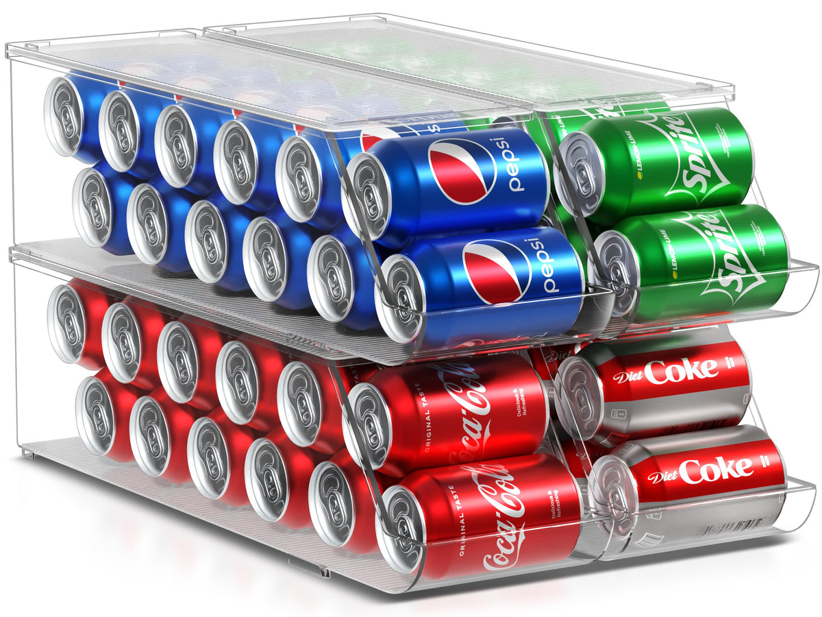Organizador Sorbus apilable de latas en frigorífico para maximizar espacio y visibilidad.