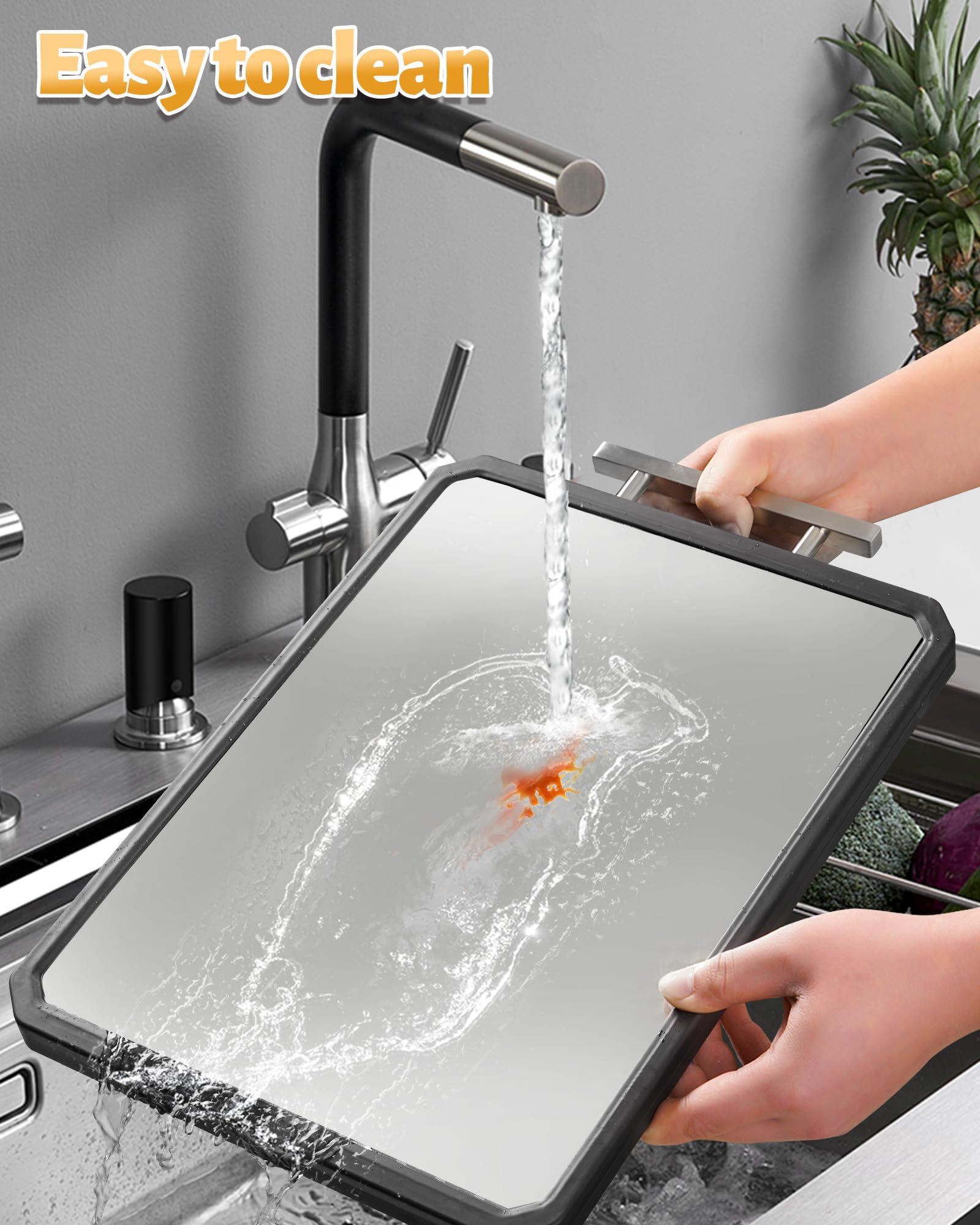 SOURCEBEAT: rallador de ajo integrado para condimentos rápidos.