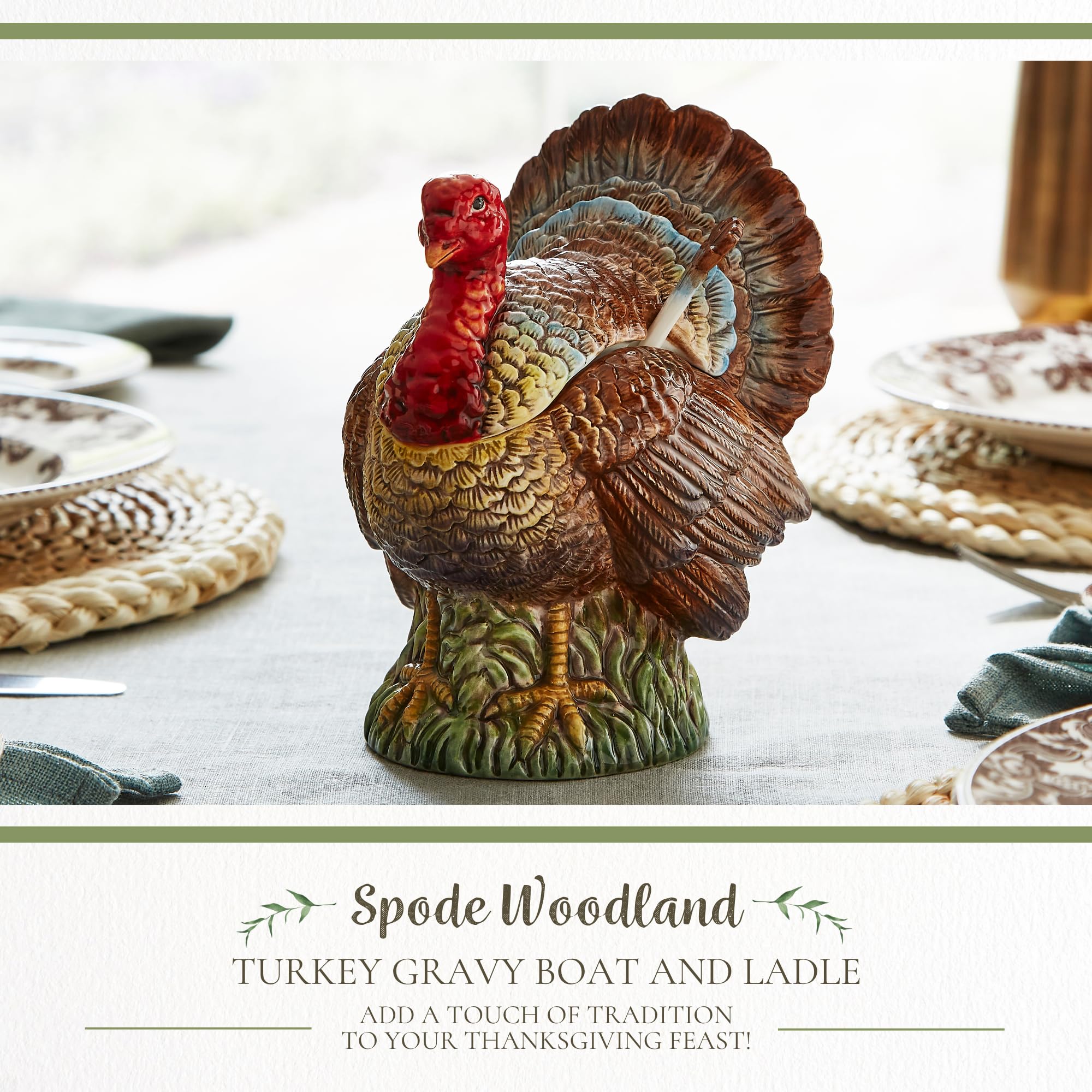 Spode olla para salsa en forma de pavo con cucharón, ideal para comidas festivas.