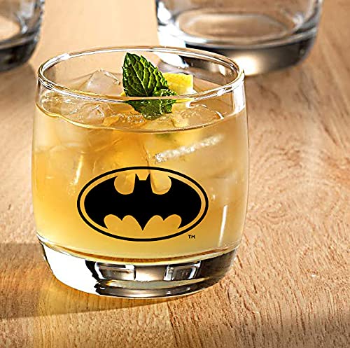 Copa de whisky de 10 oz en cristal claro, ideal para degustación.