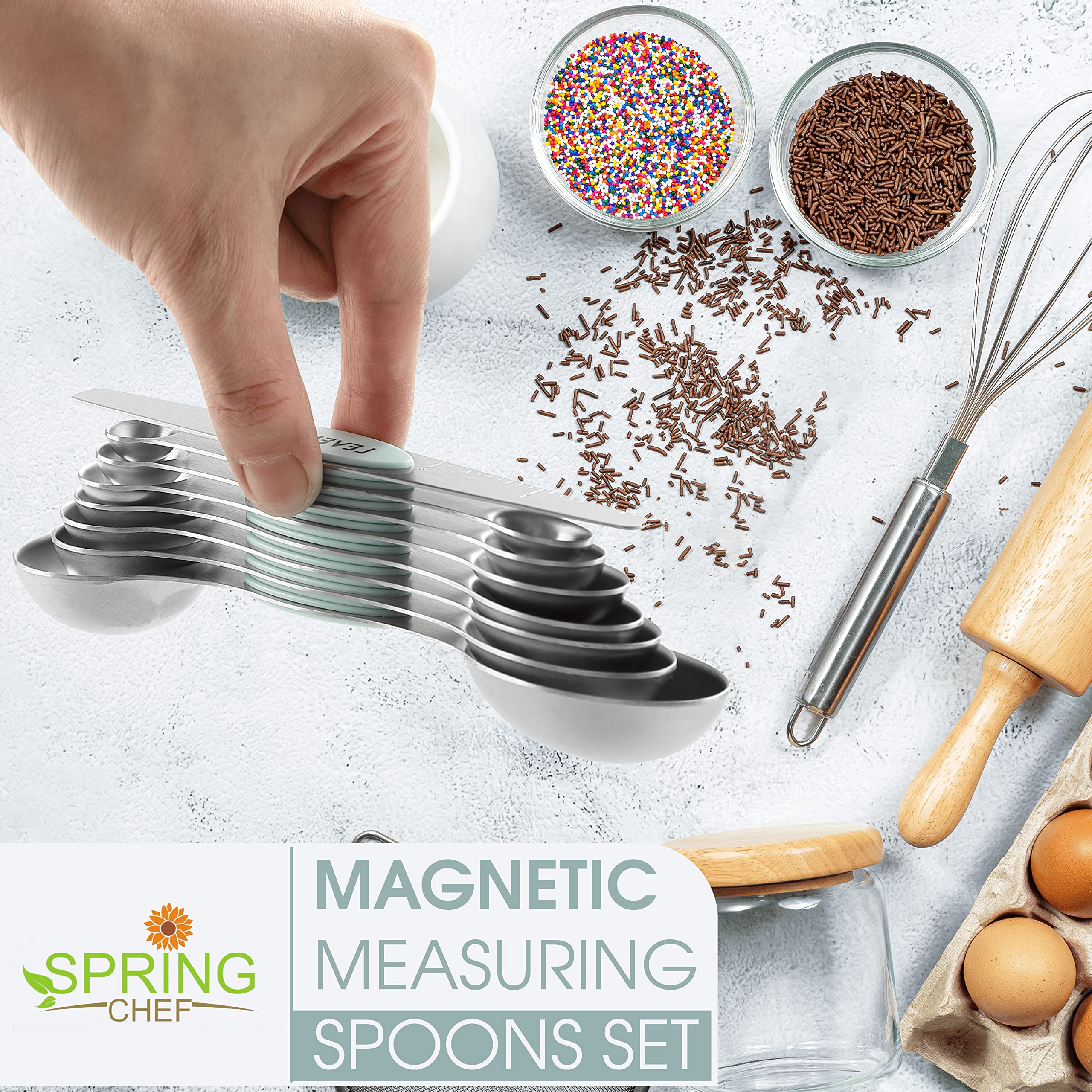 Spring Chef cucharas medidoras con nivelador, precisión y almacenamiento magnético práctico.