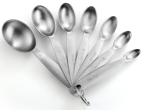 Spring Chef cucharas medidoras, diseño ovalado para precisión en horneado.
