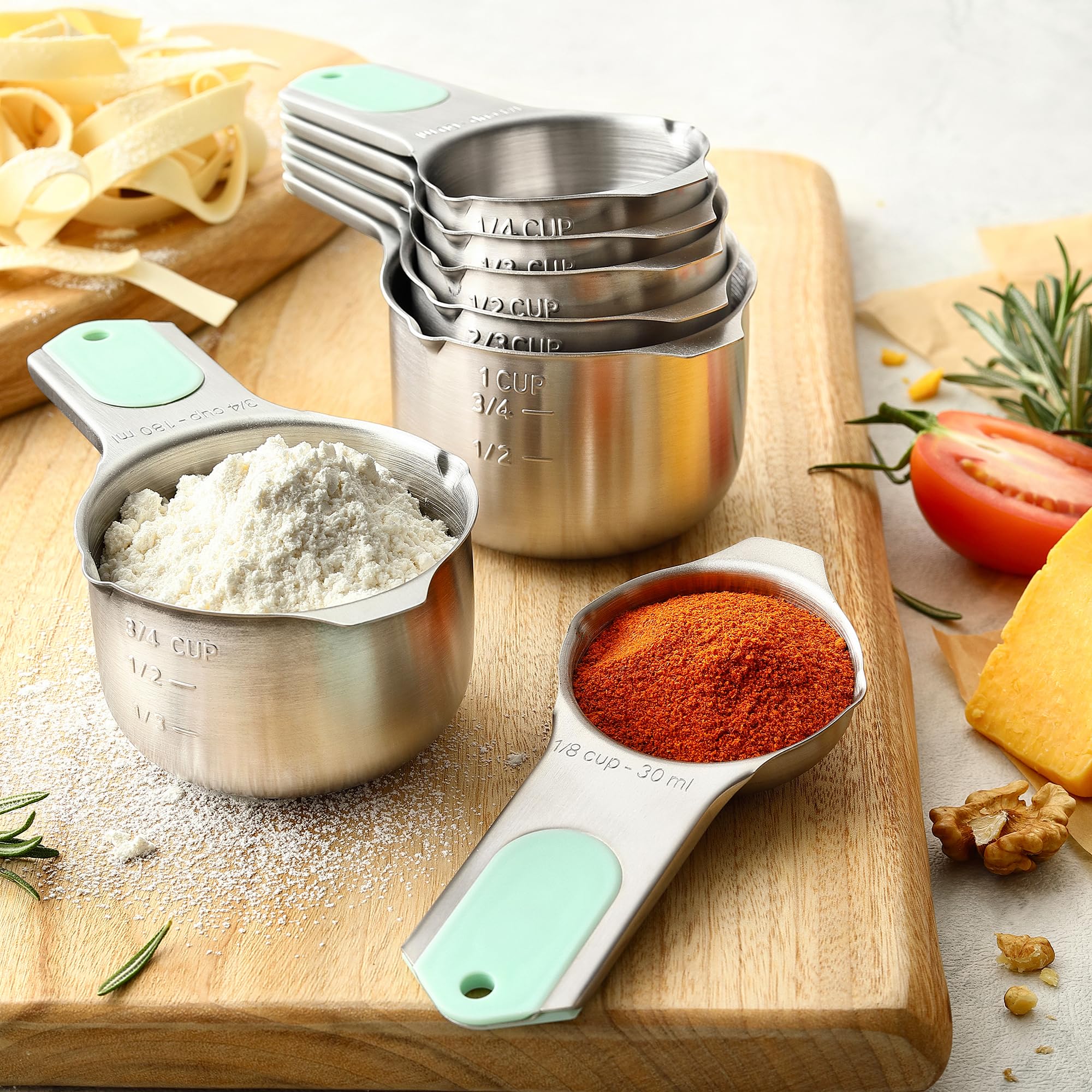 Spring Chef Nivelador incluido para medir porciones con precisión.