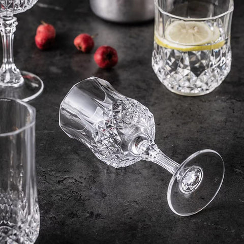 Srgeilzati copa licor vodka aperitivo, ideal para servir en casa con estilo.