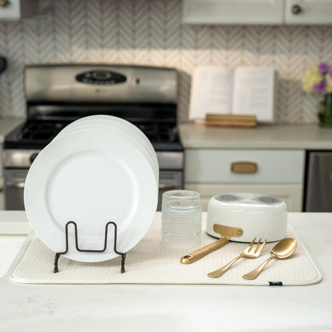 S&T INC. Proteccion de superficies de la cocina con diseño resistente.