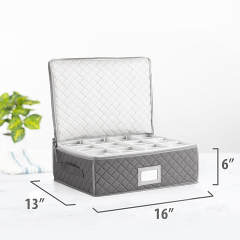 Divisores removibles en Stack Store Plus More para tazas durante transporte