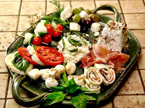 Chevre de Standing Stone Farms, perfecto para tablas y ensaladas