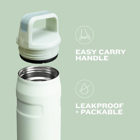 Stanley IceFlow, libre de BPA y botella duradera.
