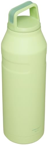 Stanley IceFlow con boca ancha para rellenar y limpiar con comodidad.